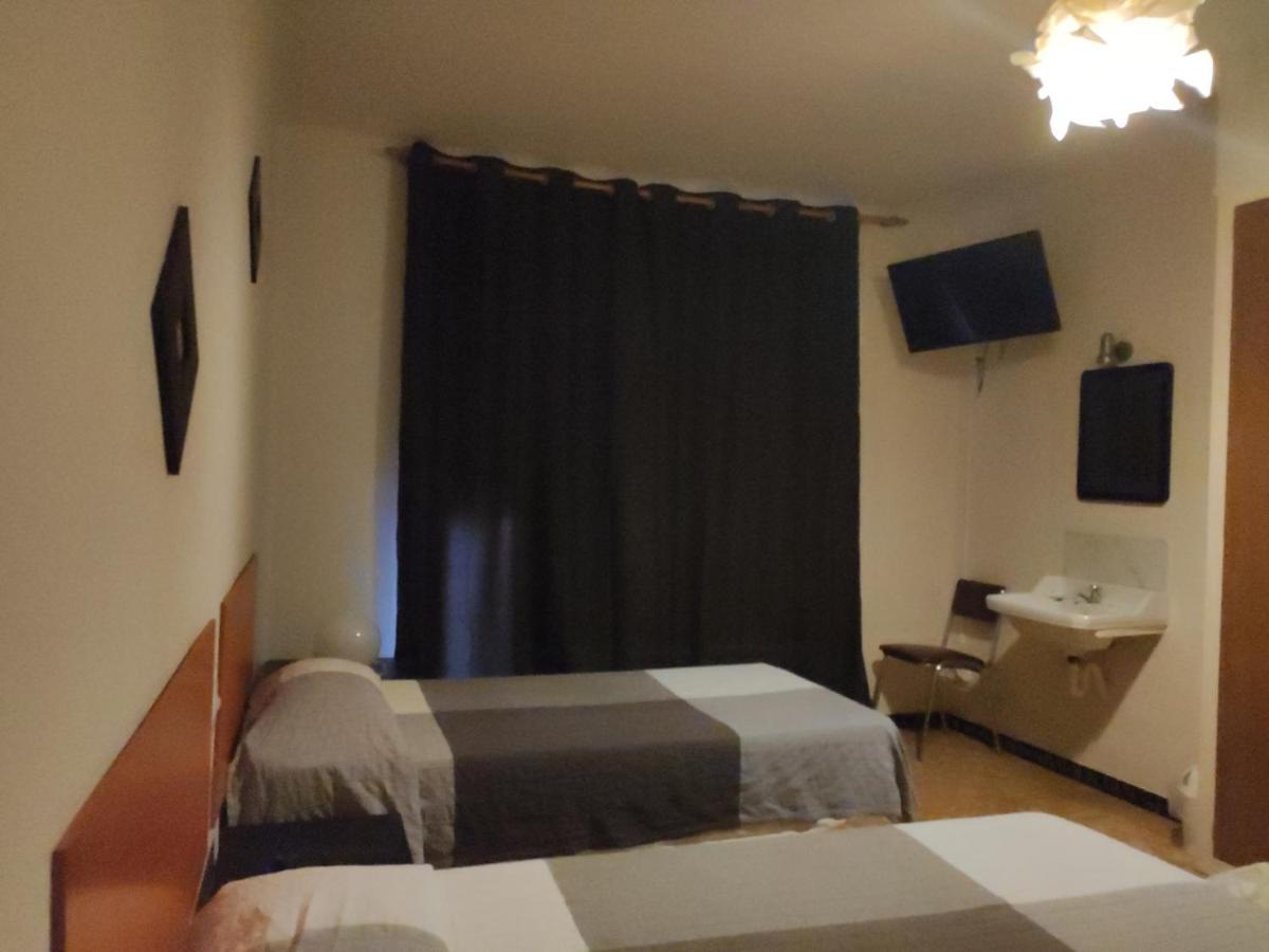 Fonda Ca La Maria Hotel Avinyo Екстериор снимка